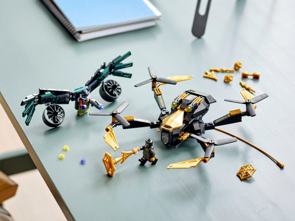 LEGO Marvel 76195 Spider Mans Drone Duel 7