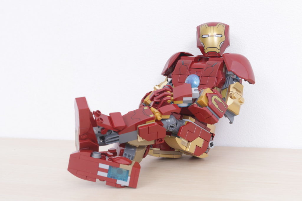 LEGO Marvel 76206 Iron Man Figure review 17