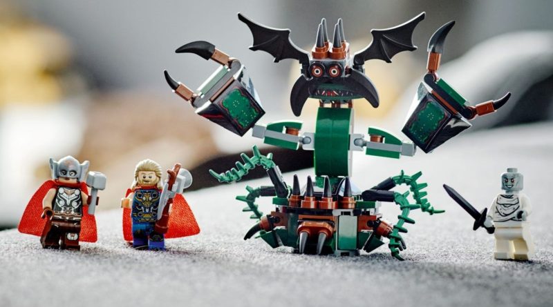 LEGO Marvel 76207 Attack on New Asgard lifestyle featured