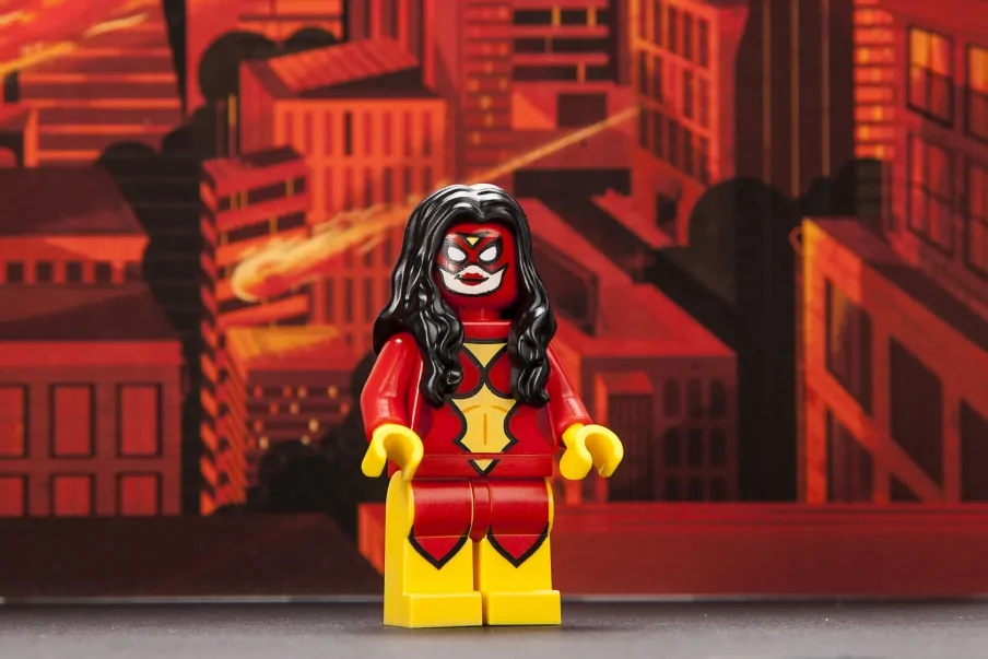 LEGO Marvel SDCC Spider Woman
