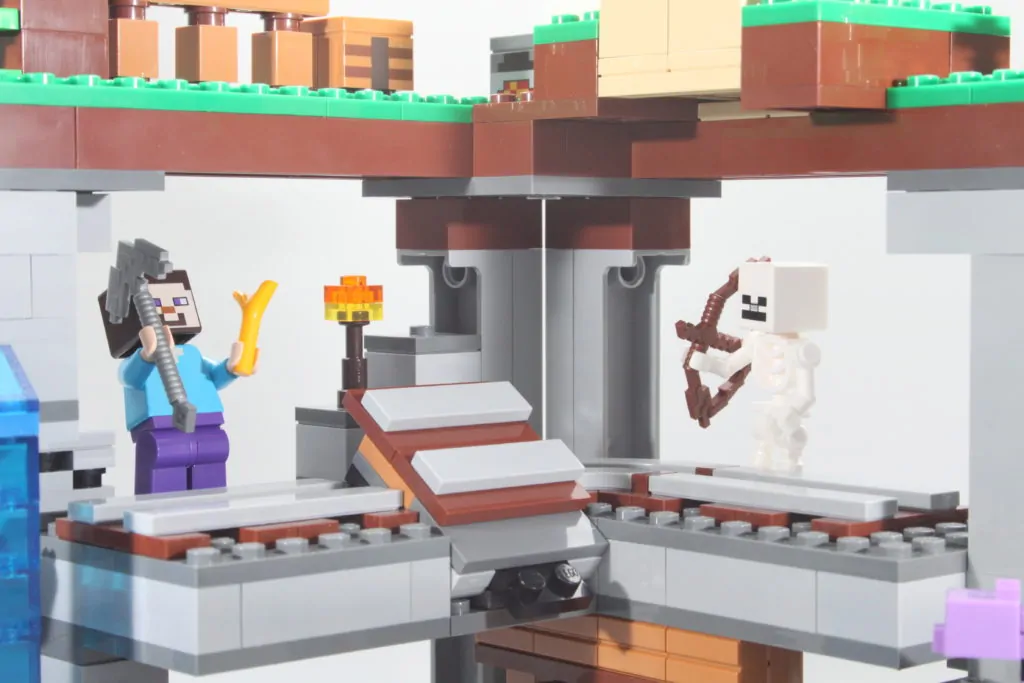 LEGO Minecraft 21169 The First Adventure review
