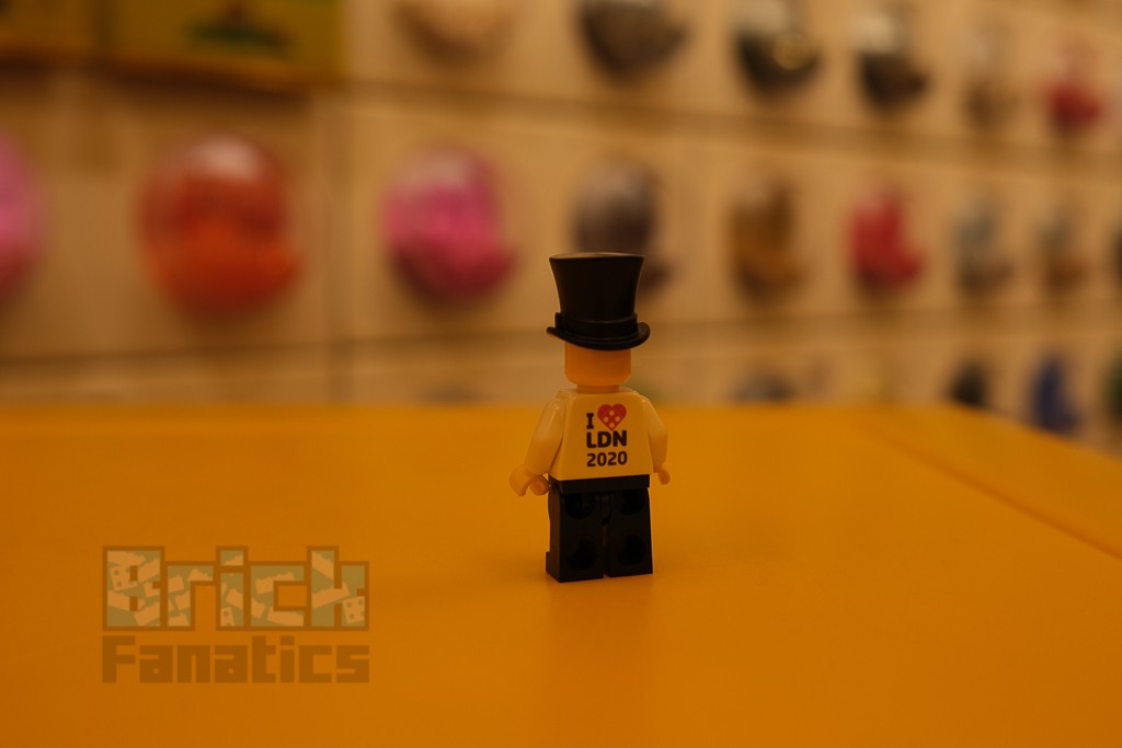 LEGO Minifigure Factory 51