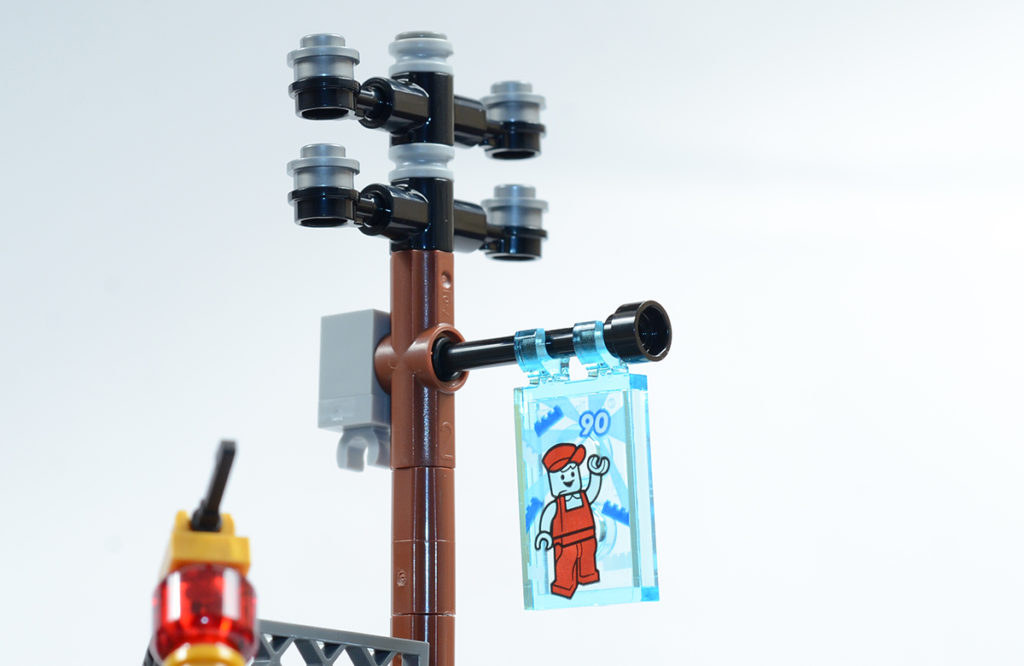 LEGO Monkie Kid 80036 The City of Lanterns feature 10