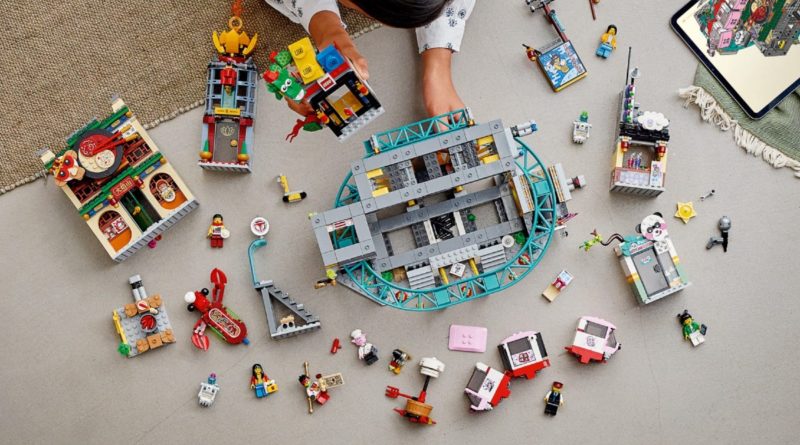Lego Monkie Kid 80036 အဆိုပါ city မီးပုံးများ၏ လူနေမှုပုံစံ ၃ လုံးကို ဖြိုခွင်းထားသည်။
