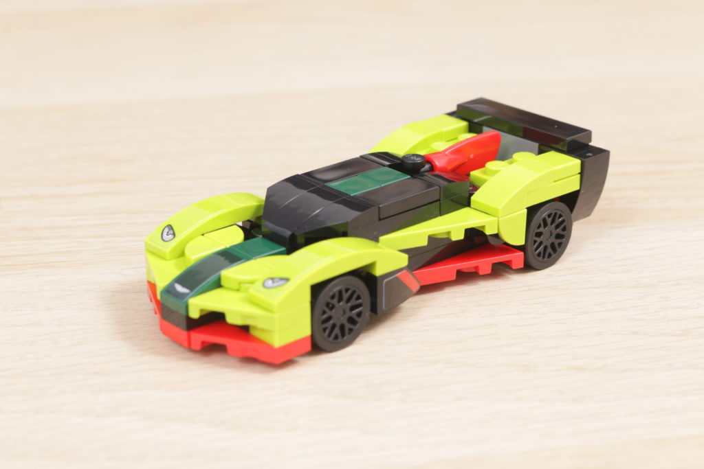 LEGO Speed Champions 30434 Aston Martin Valkyrie AMR Pro review 8