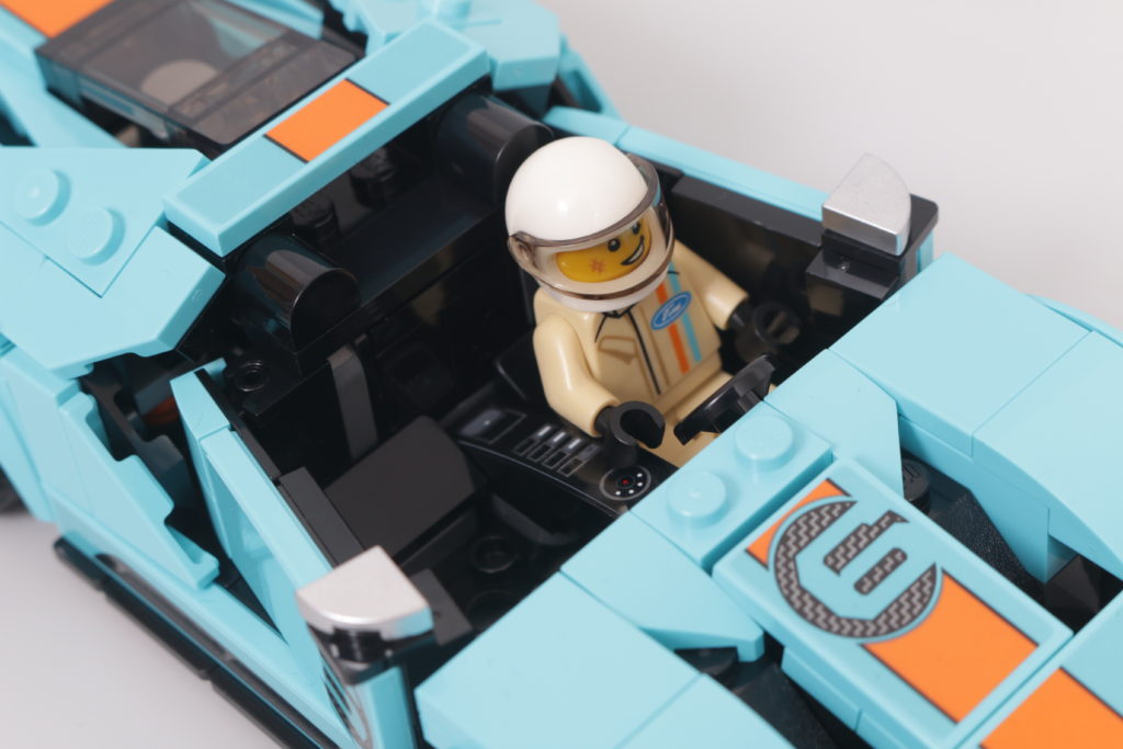 LEGO Speed Champions Recensione della Ford GT Heritage Edition e della Bronco R (codice 21)