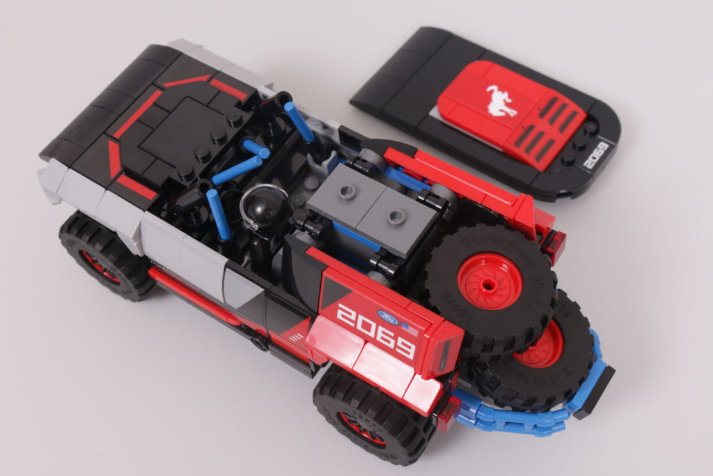 LEGO Speed Champions Recensione della Ford GT Heritage Edition e della Bronco R (codice 36)