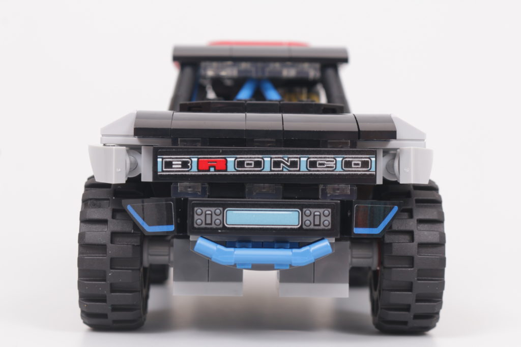 LEGO Speed Champions Recensione della Ford GT Heritage Edition e della Bronco R (codice 38)