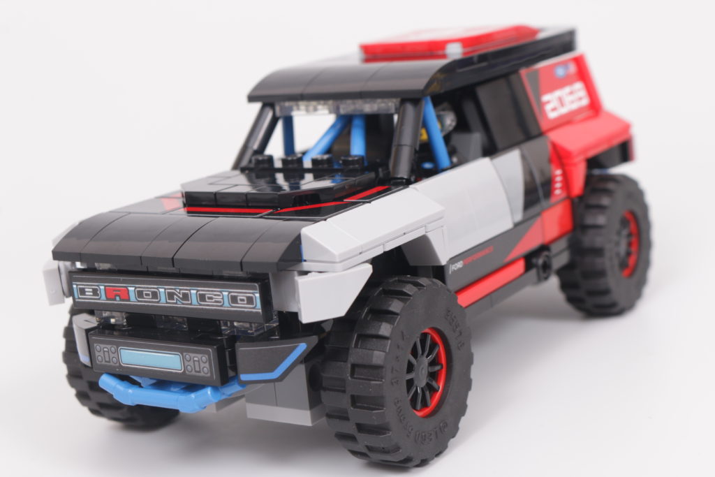 LEGO Speed Champions Recensione della Ford GT Heritage Edition e della Bronco R (codice 41)
