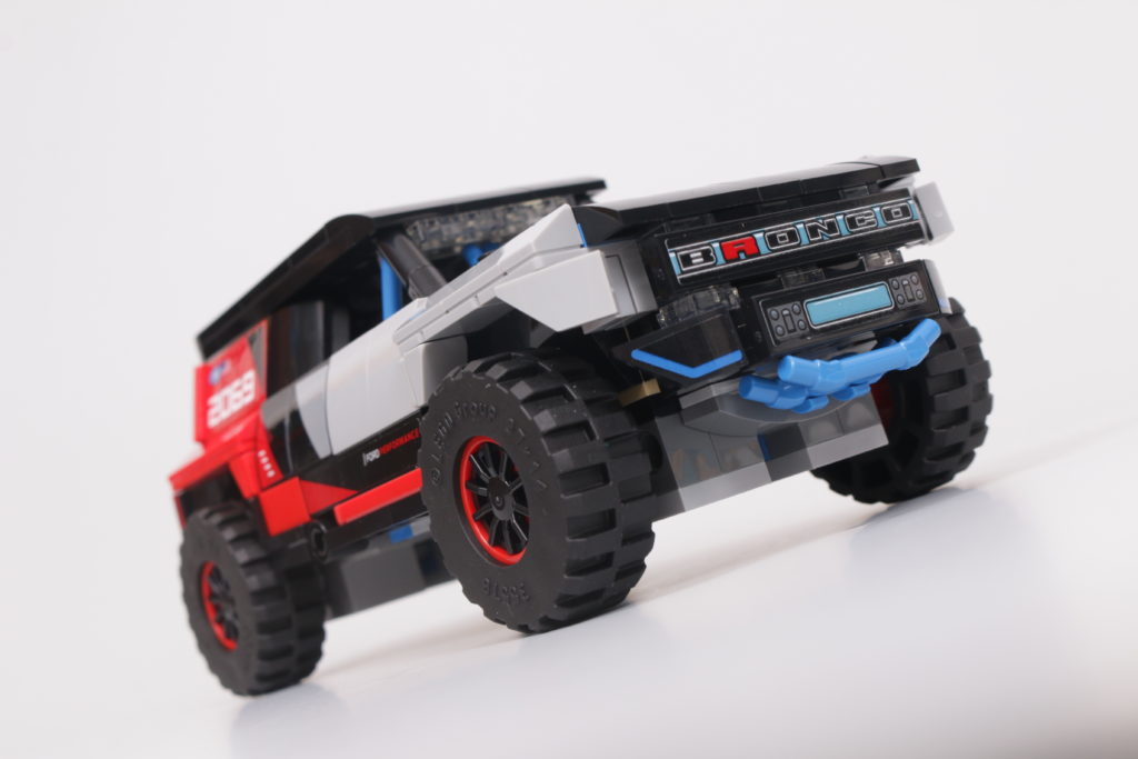 LEGO Speed Champions Recensione della Ford GT Heritage Edition e della Bronco R (codice 43)