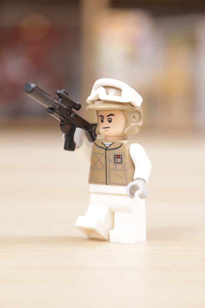 LEGO Star Wars 40557 Defence of Hoth review 15