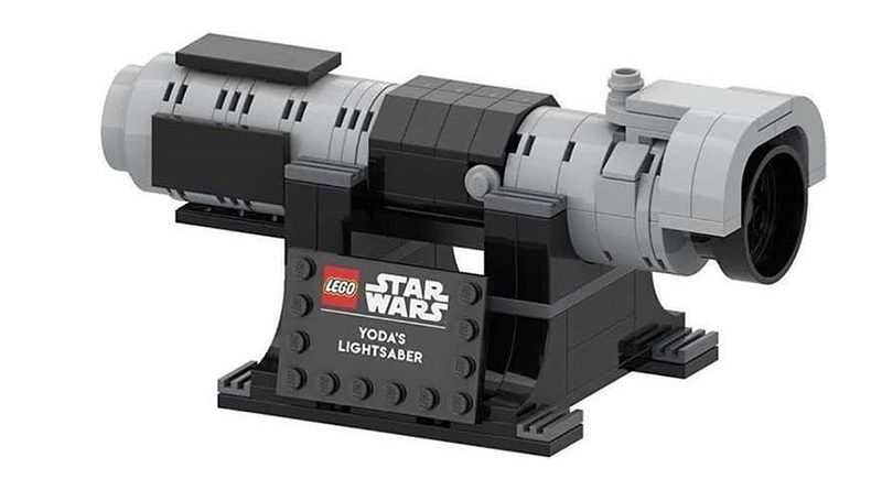 LEGO Star Wars 6346098 Yodas Lightsaber featured