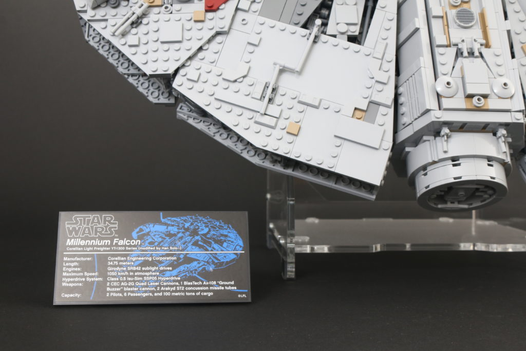 LEGO Star Wars 75192 UCS Ultimate Collectors Series Millennium Falcon review 18
