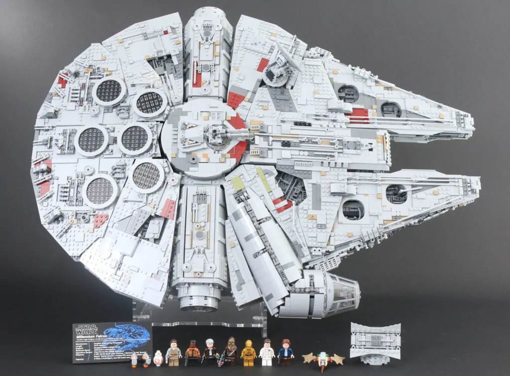 Millennium falcon ultimate collector series deals