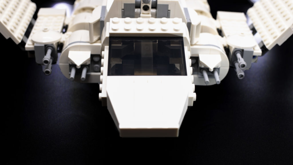 LEGO Star Wars 75302 Imperial Shuttle 17