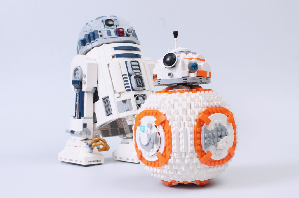 LEGO Star Wars 75308 R2 D2 75187 BB 8 comparison 9