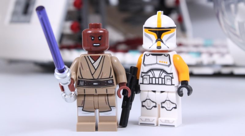 LEGO Star Wars 75309 Republic Gunship Mace Windu Clone Commander featured