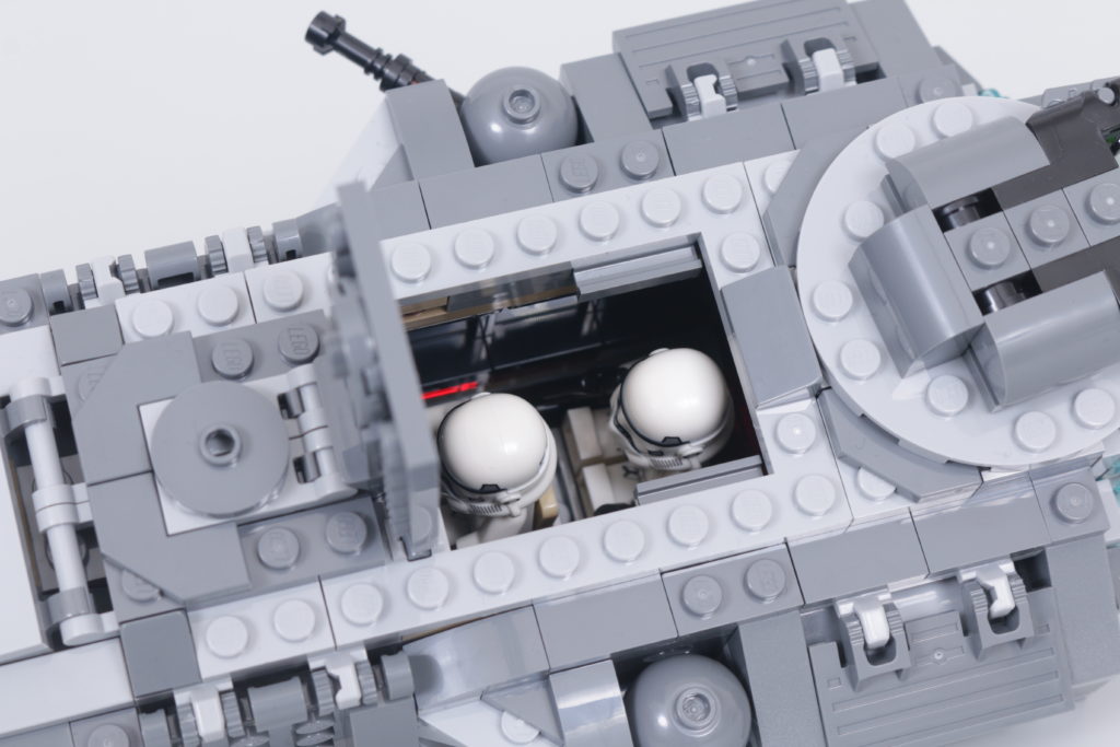 Lego Star Wars 75311 Imperial သံချပ်ကာ Marauder ပြန်လည်သုံးသပ် 17