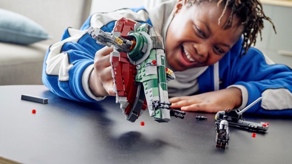 LEGO Star Wars 75312 Boba Fetts Starship featured resized 2