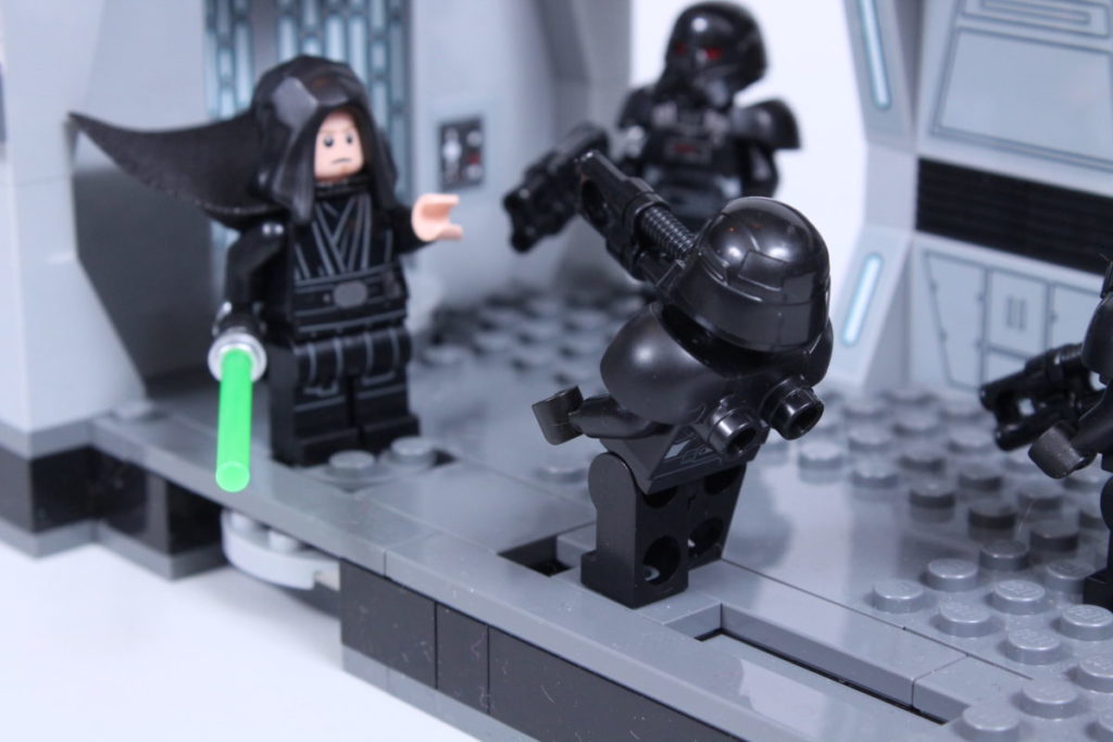 LEGO Star Wars 75324 Dark Trooper Attack review 10 1024x683