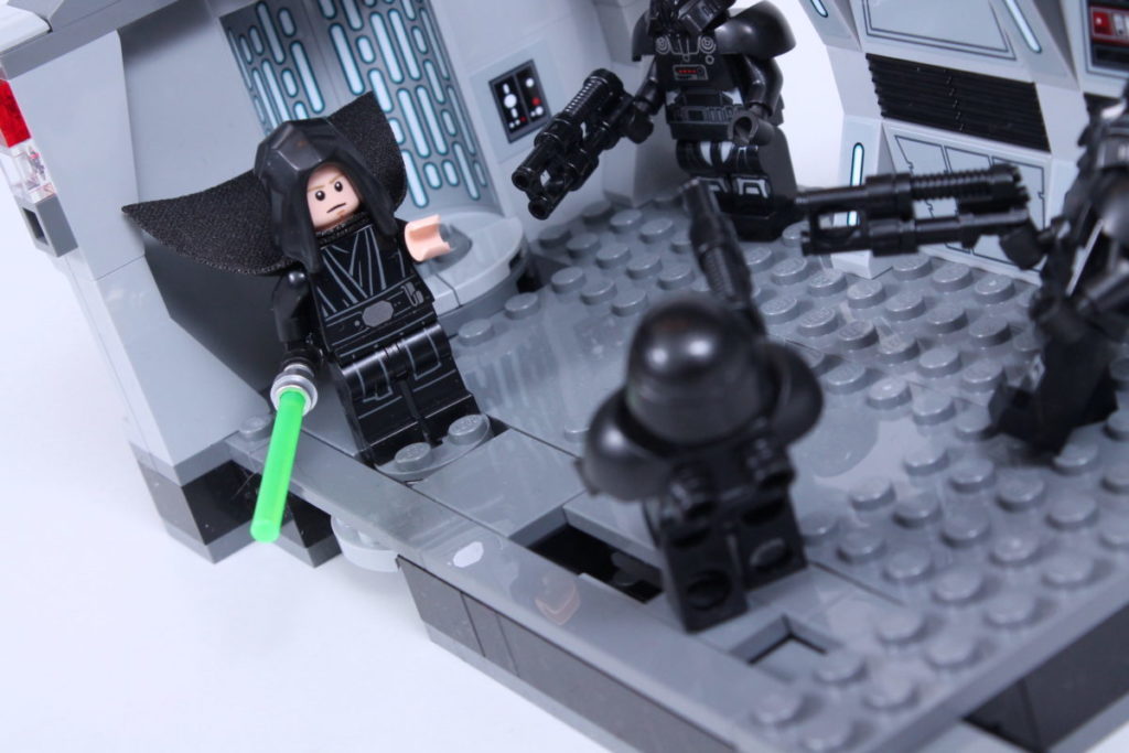 LEGO Star Wars 75324 Dark Trooper Attack review 11