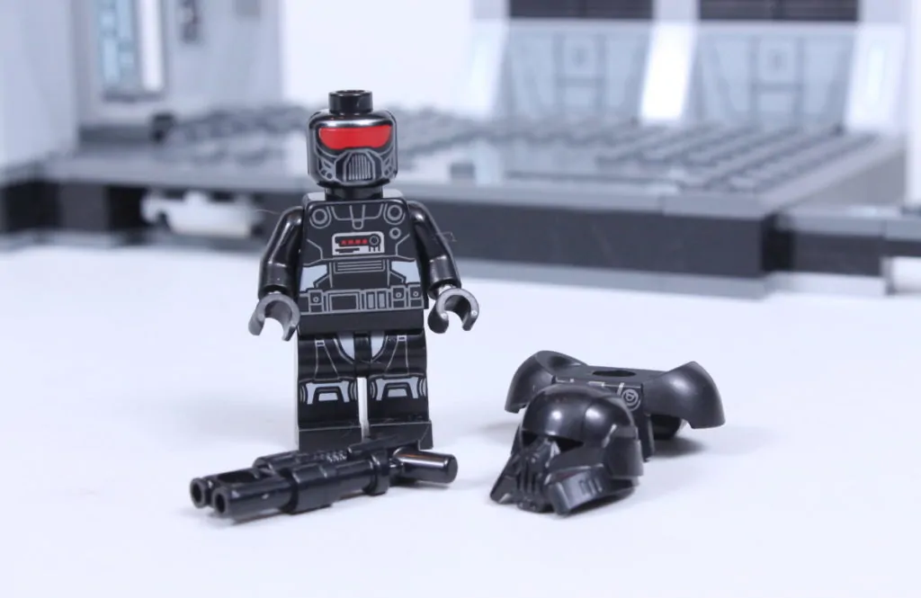 LEGO Star Wars 75324 Dark Trooper Attack review and gallery
