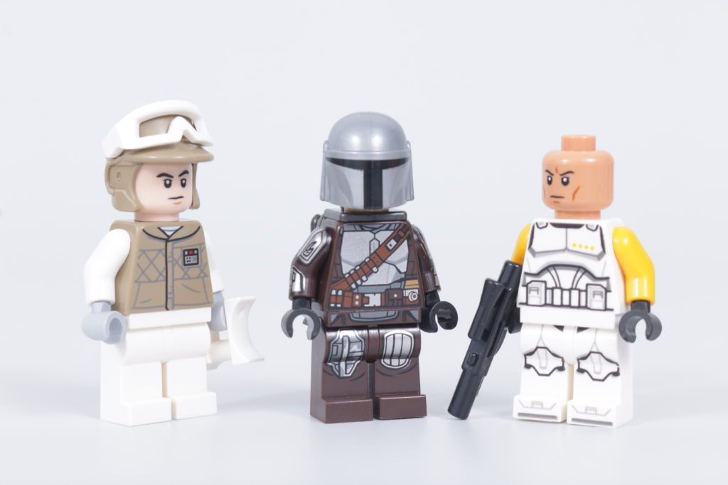 LEGO Star Wars 75325 The Mandalorians N 1 Starfighter review 28 1024x683