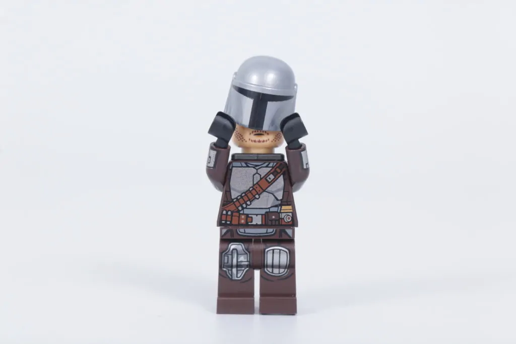 LEGO Star Wars 75325 The Mandalorians N 1 Starfighter review 35