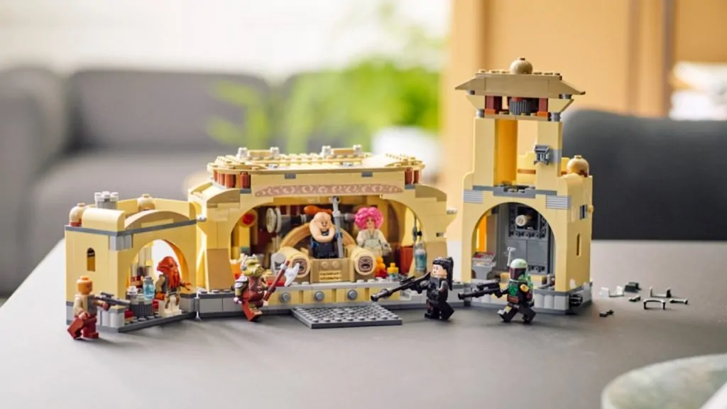 LEGO Star Wars 75326 Boba Fetts Throne Room lifestyle featured