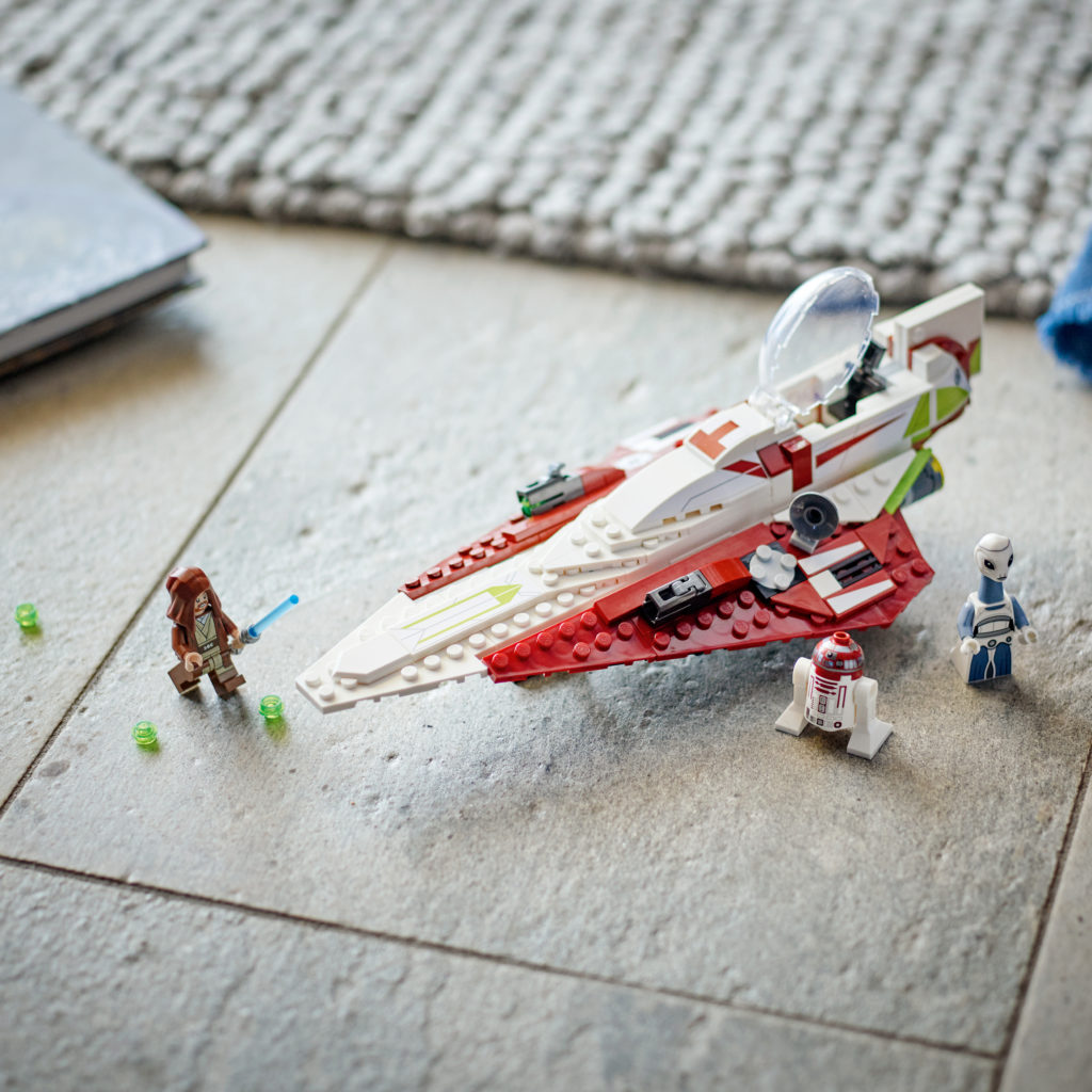 LEGO Star Wars 75333 Obi Wan Kenobis Jedi Starfighter 9