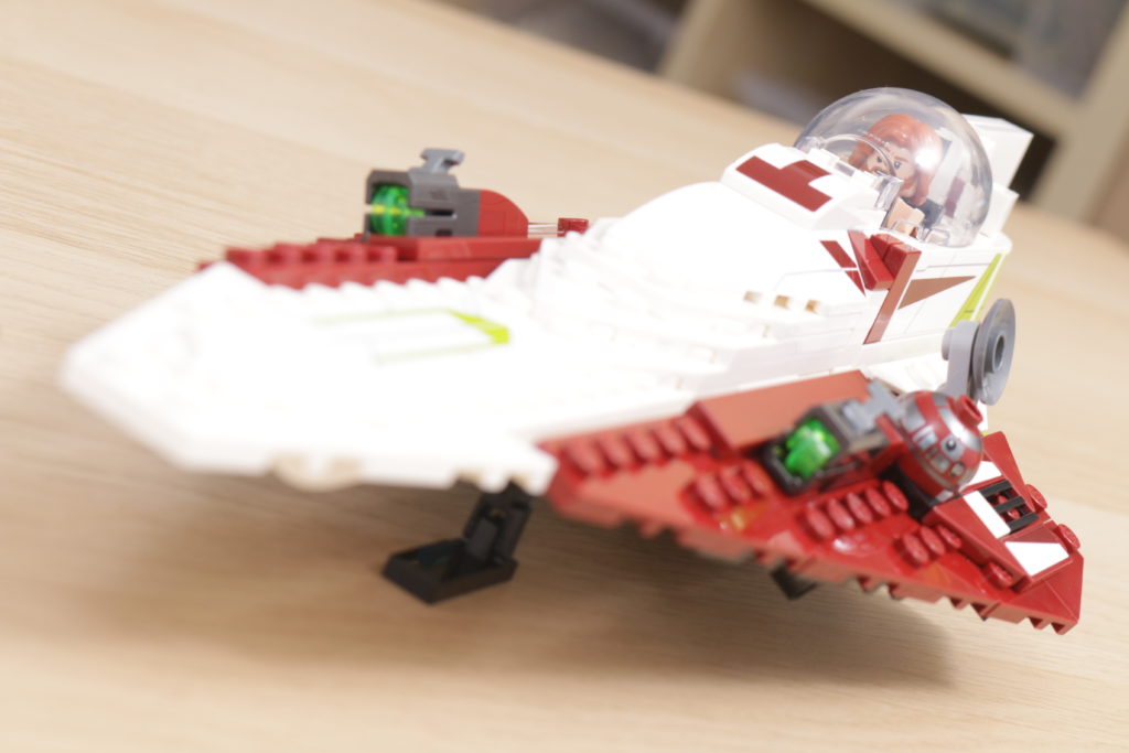 LEGO Star Wars 75333 Obi Wan Kenobis Jedi Starfighter review 11