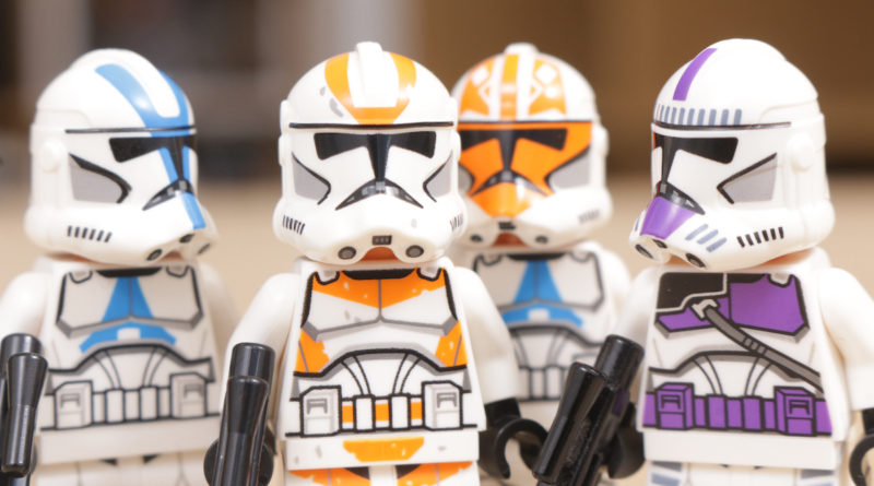 Lego Star Wars 75337 AT TE Walker 212th 501st Ahsoka 187th Legion Clone Trooper နှိုင်းယှဉ်မှု ခေါင်းစဉ်