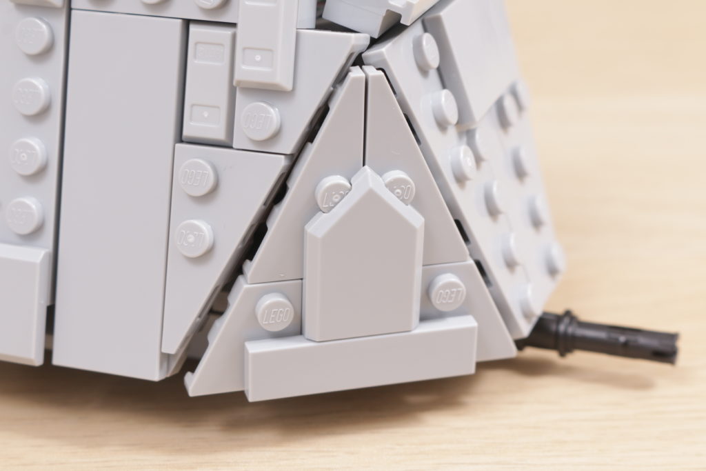 LEGO Star Wars 75338 Ambush on Ferrix review 15