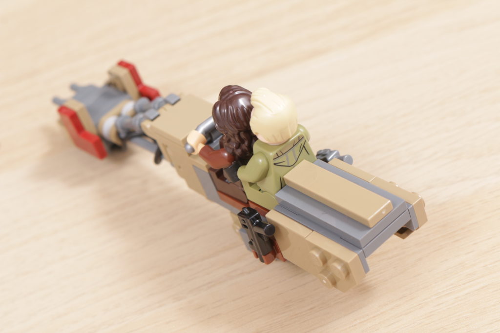 LEGO Star Wars 75338 Ambush on Ferrix review 26