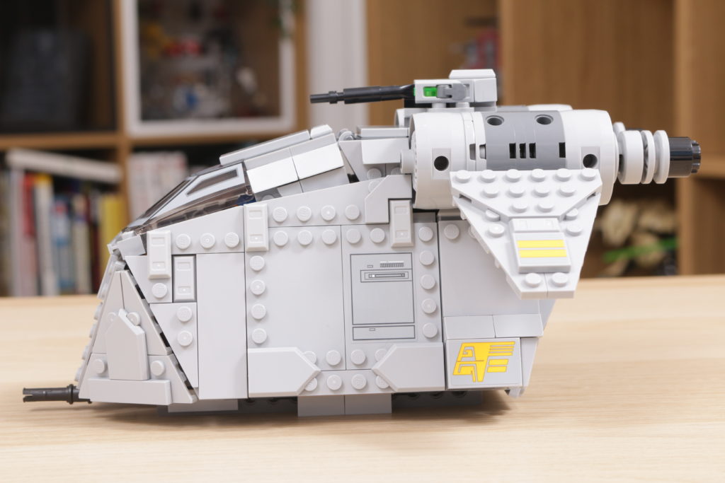 LEGO Star Wars 75338 Ambush on Ferrix review 5