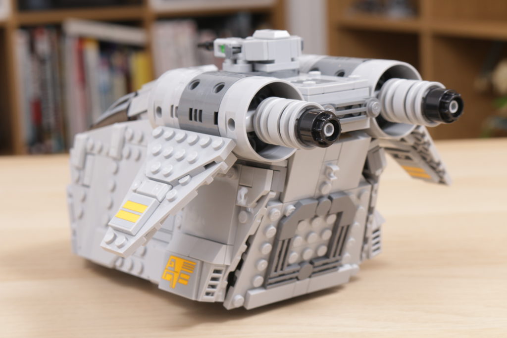 LEGO Star Wars 75338 Ambush on Ferrix review 6