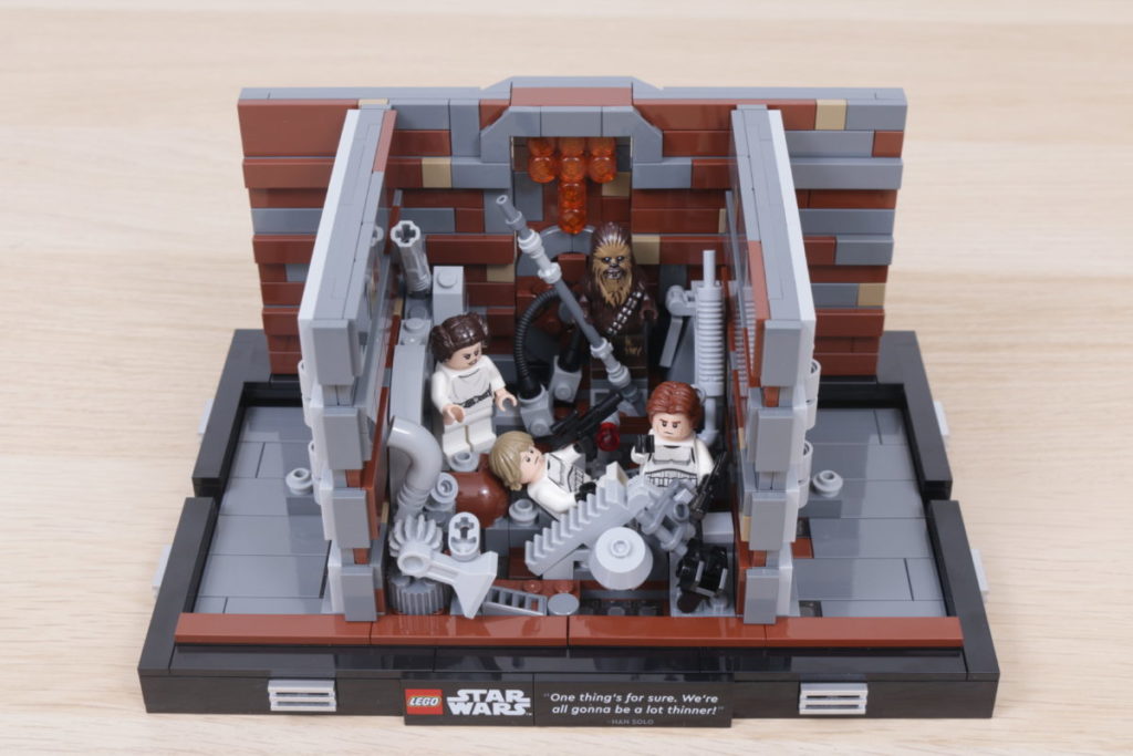 LEGO Star Wars 75339 Death Star Trash Compactor review 28