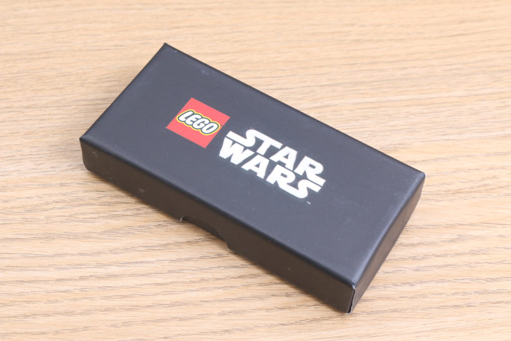 LEGO Star Wars Han Solo in Carbonite metal keychain gift with purchase VIP reward review 1