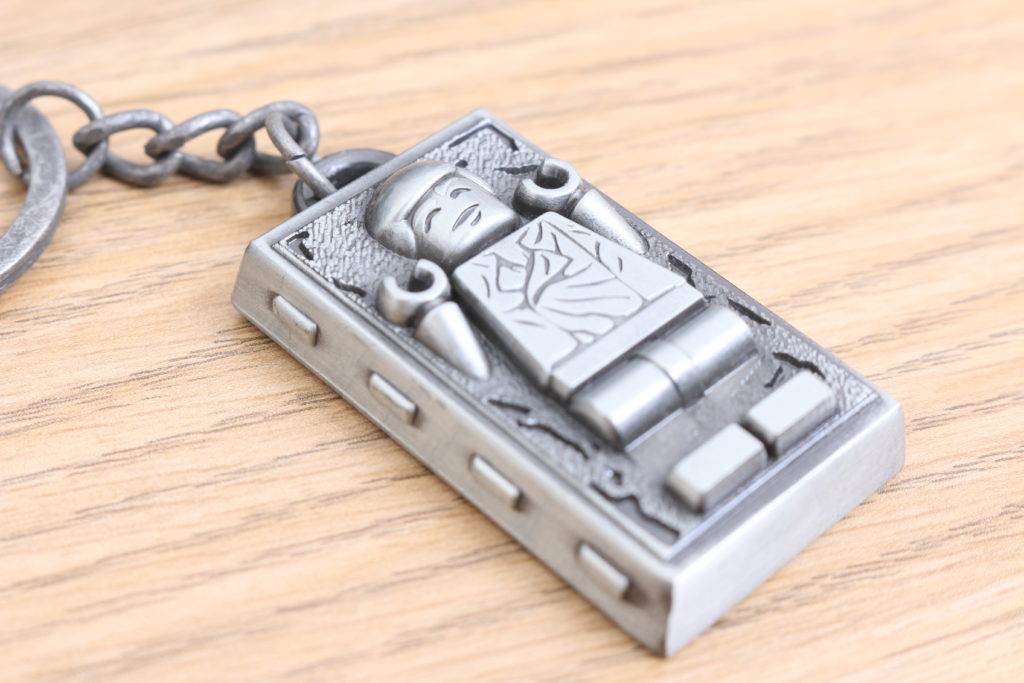 LEGO Star Wars Han Solo in Carbonite metal keychain gift with purchase VIP reward review 9