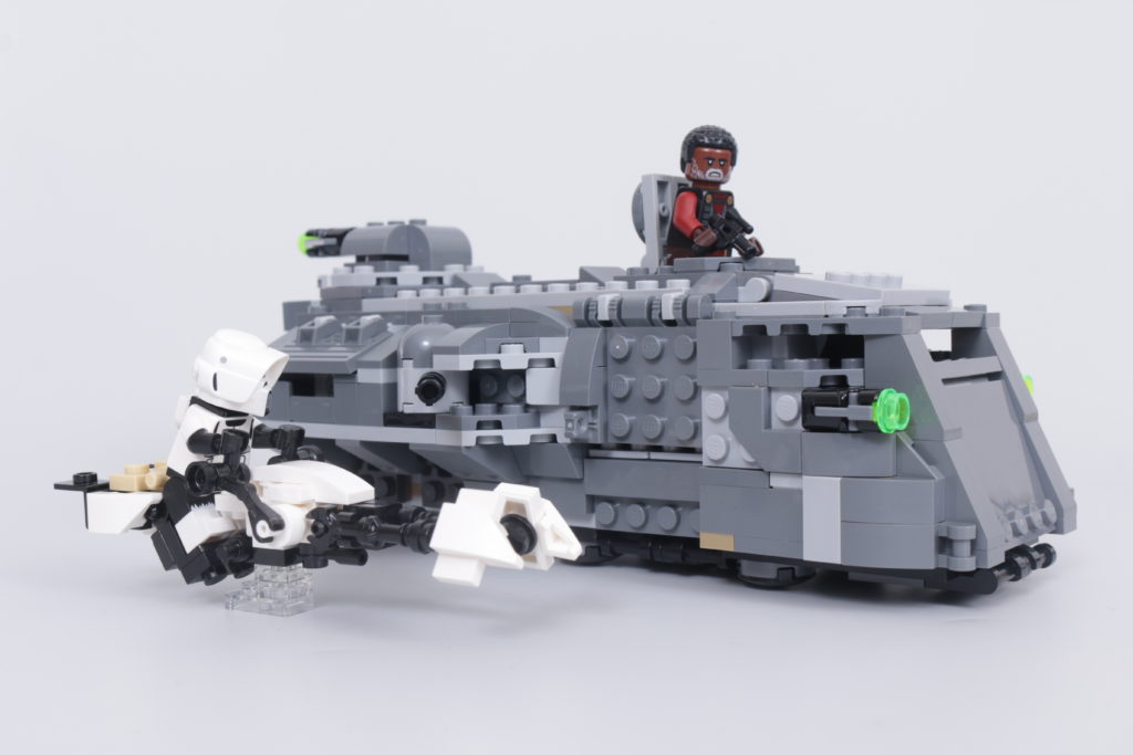 LEGO Star Wars The Mandalorian Speeder Bike Z 74 custom build competition 4