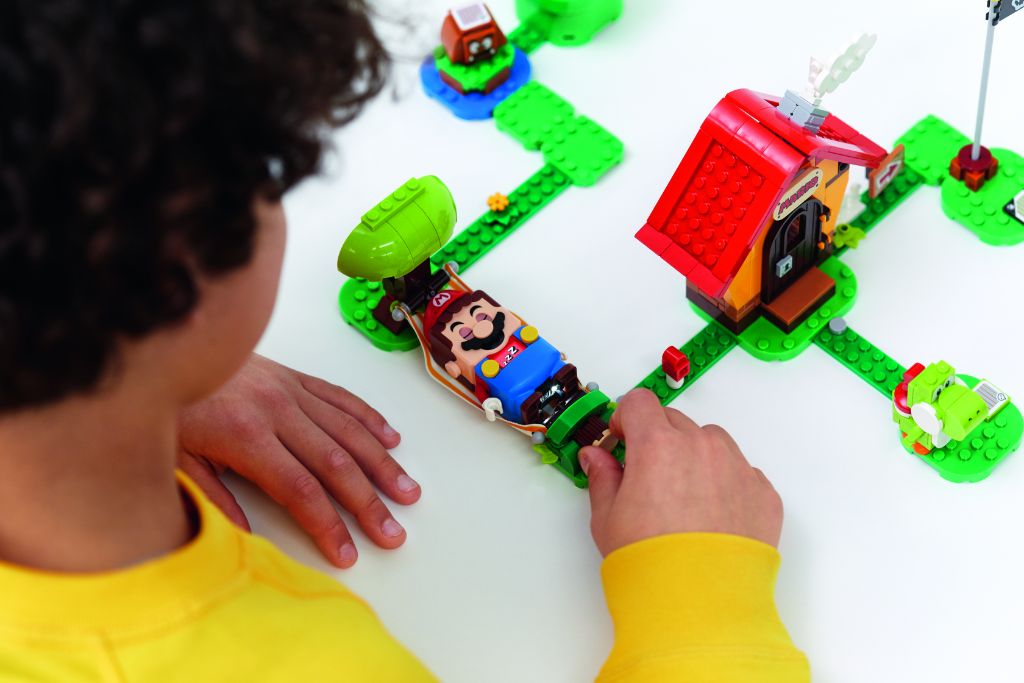 LEGO Super Mario 71367 Marios House Yoshi Expansion Set 2