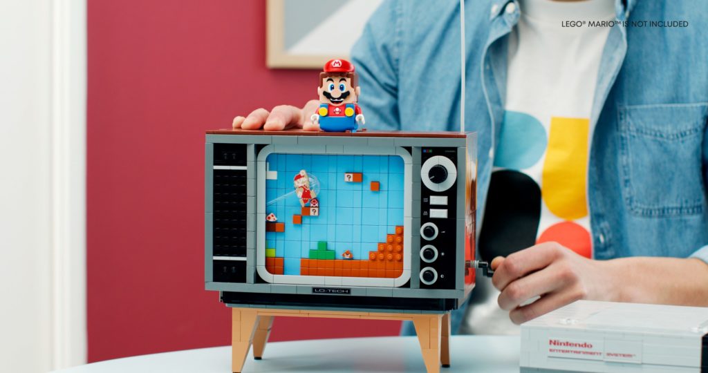 LEGO Super Mario 71374 Nintendo Entertainment System Super Mario interattivo