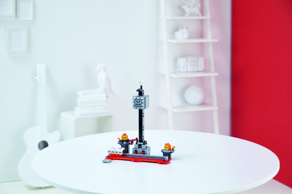 LEGO Super Mario 71376 Thwomp Drop Expansion Set 1