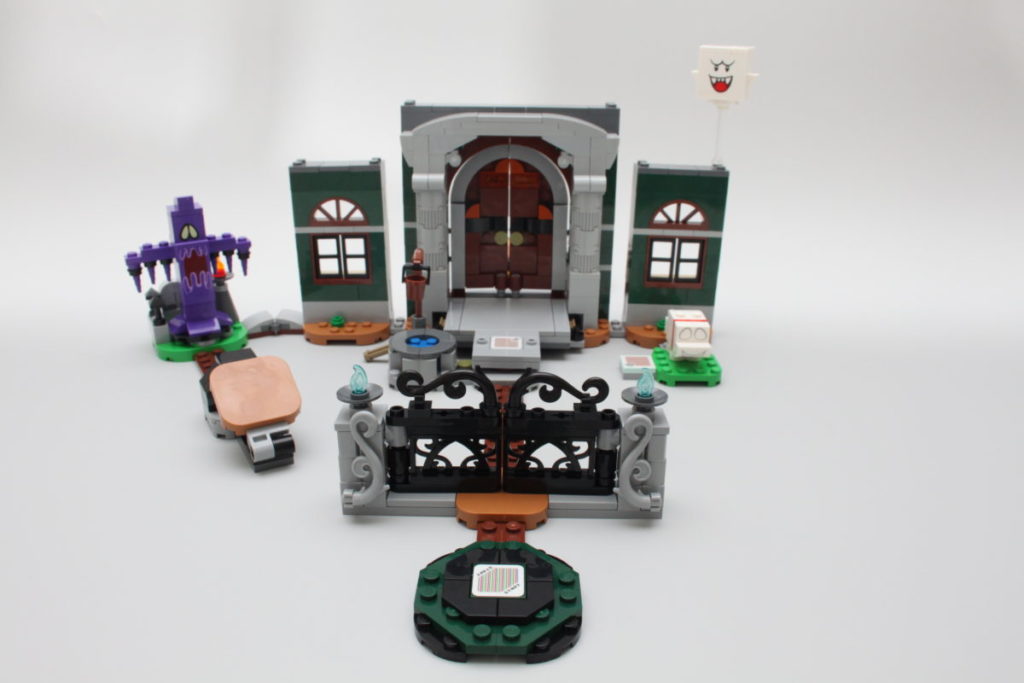 LEGO Super Mario 71399 Luigis Mansion Entryway review 2