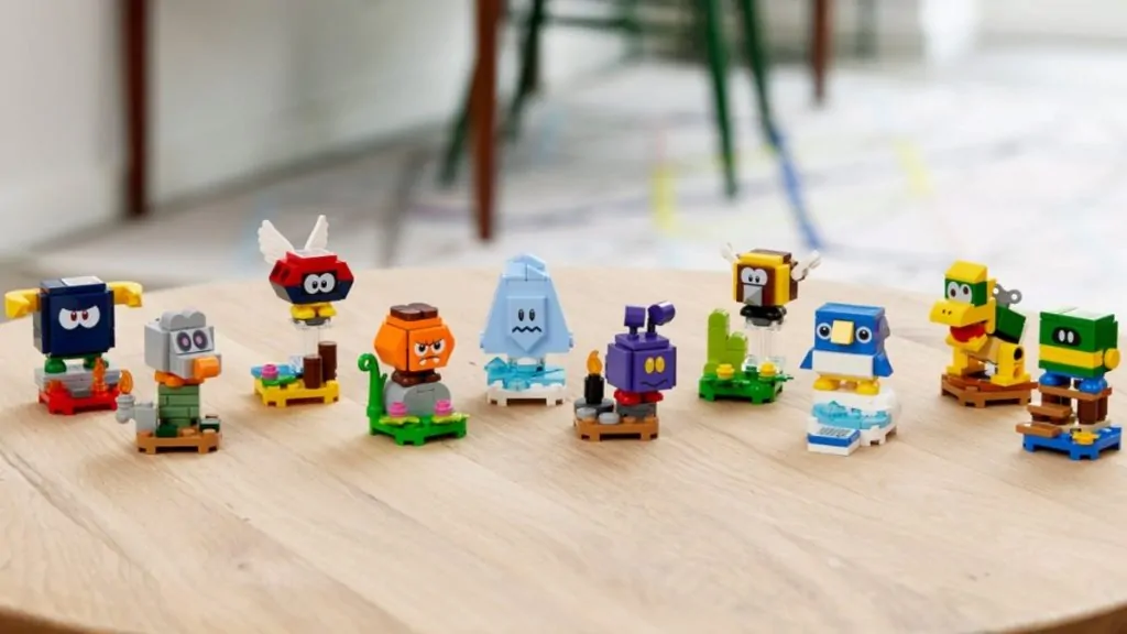 LEGO Super Mario 71402 Character Packs Series 4 lifestyle 2 featured