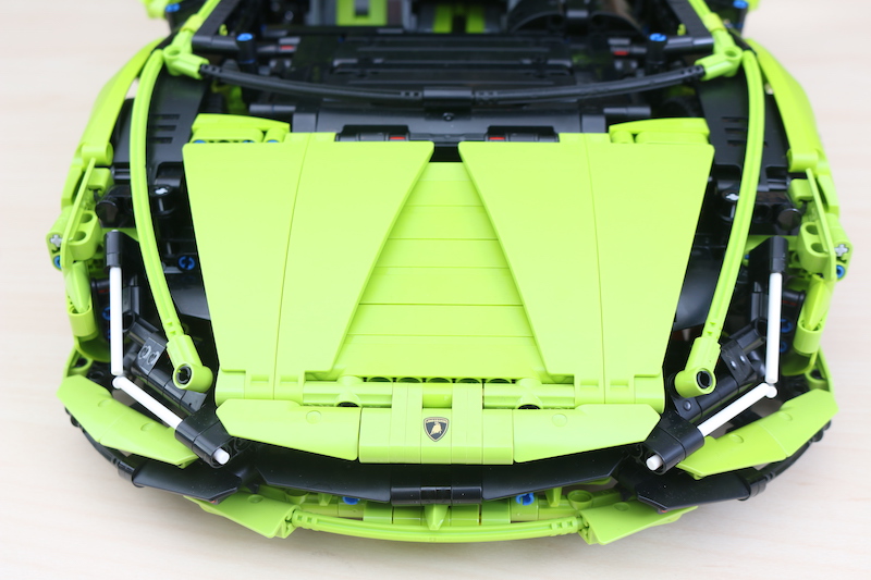 LEGO Technic 42115 Lamborghini Sian FKP 37 review 103