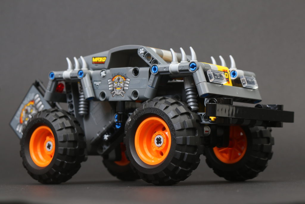 LEGO Technic 42119 Monster Jam Max D review 5