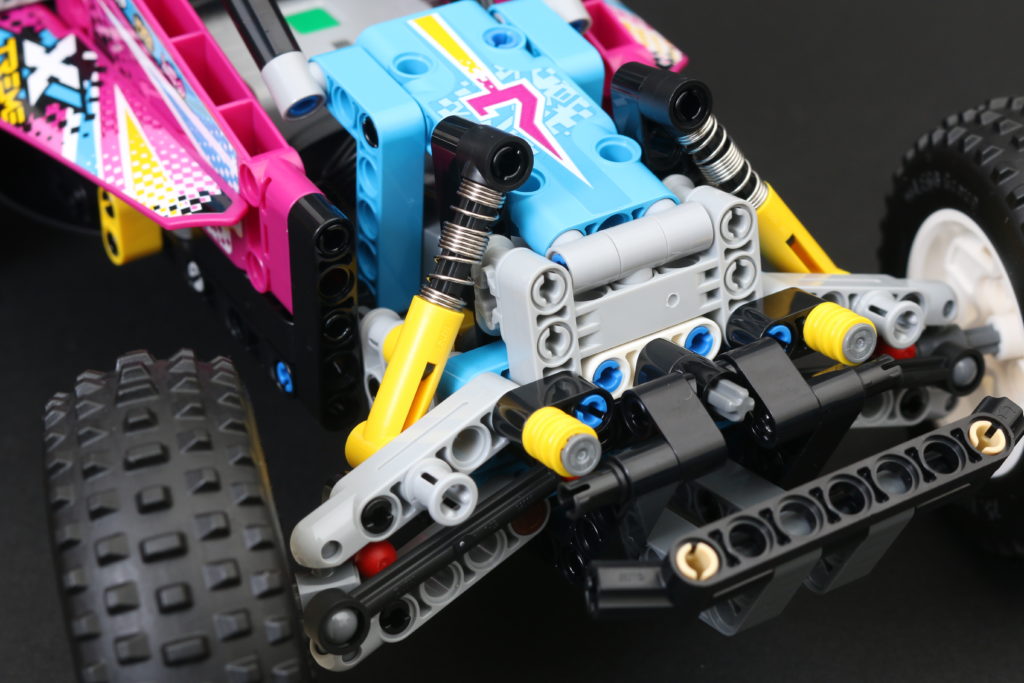 LEGO Technic 42124 Off Road Buggy review 12
