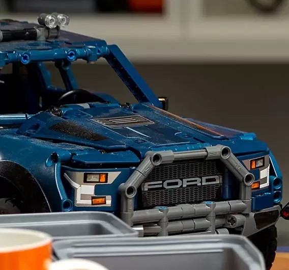 LEGO Technic 42126 Ford F 150 Raptor prototype 1 resized