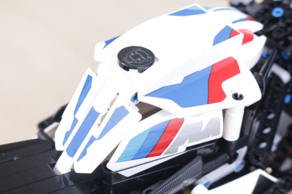 LEGO Technic 42130 BMW M 1000 RR review 12 1024x683